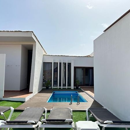 Private Villa With Pool In The Mountains Пайара Экстерьер фото